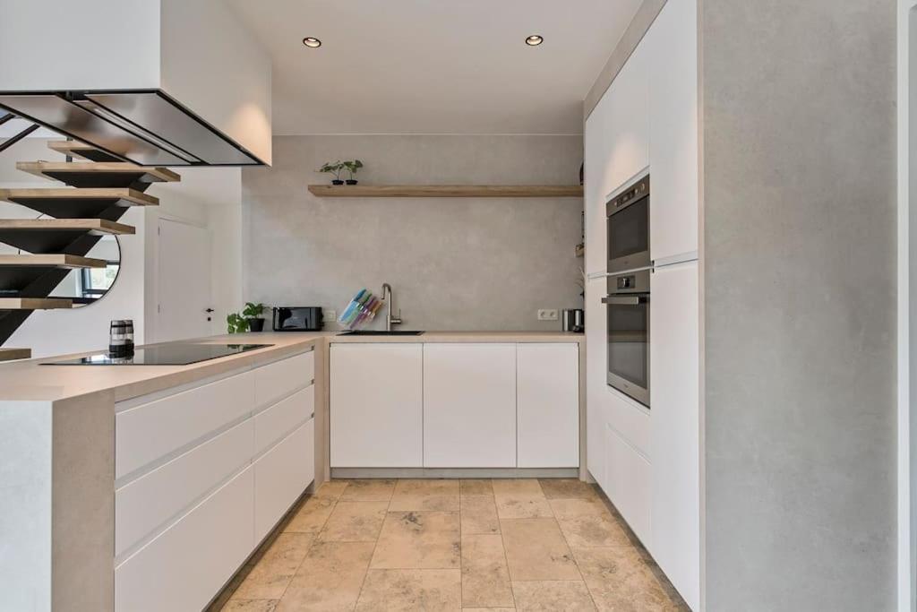 Schitterende Loft Met Jacuzzi En Sauna In Mechelen Exterior foto